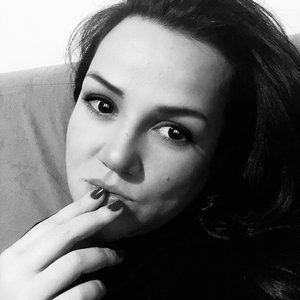 Meet your Posher, Annie